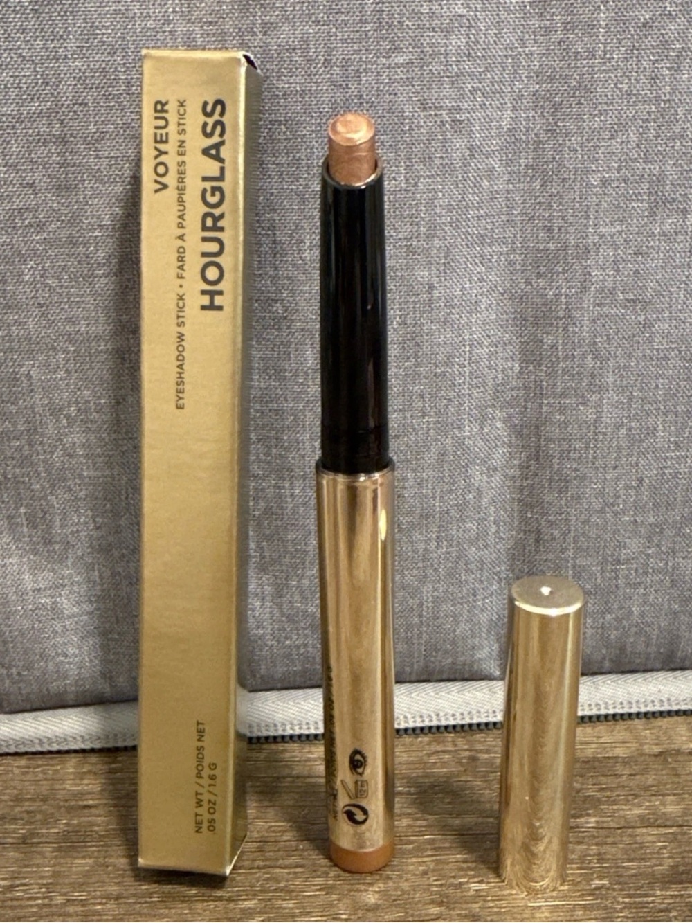 Hourglass Voyeur Eyeshadow Stick In Solstice. Full size NIB